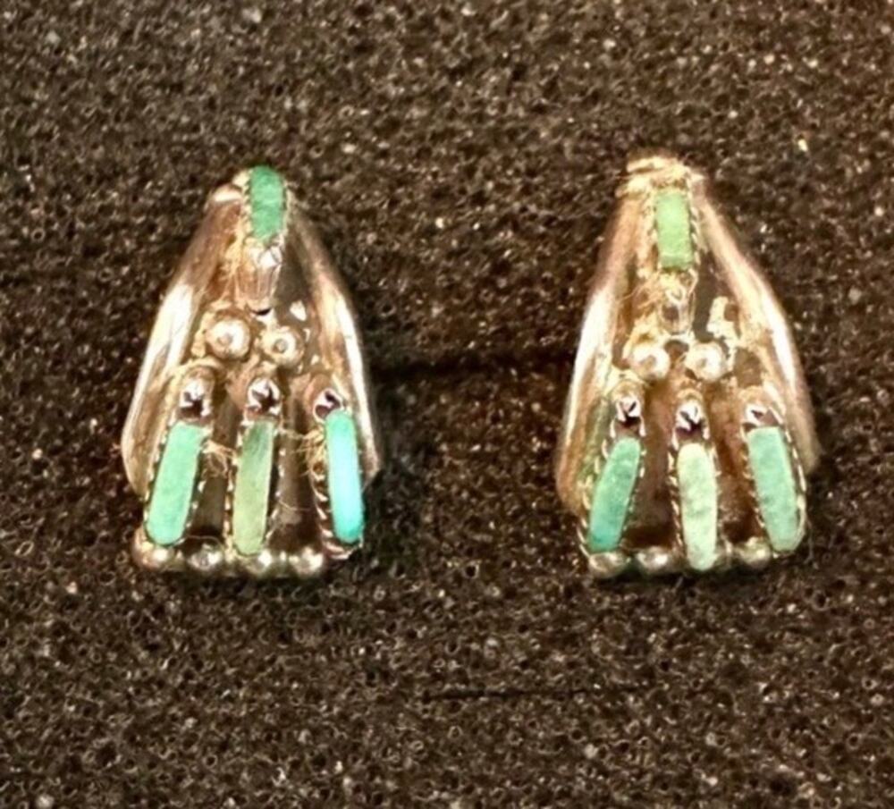 ZUNI needlepoint Sterling and Turqoise Dainty Native Post Earrings